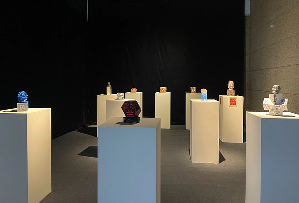 喜报！ 靖边籍艺术工作者魏荣杉作品入选全国陶瓷印名家作品展