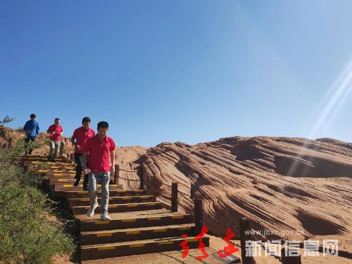 靖边波浪谷景区接力跑，风景更精彩