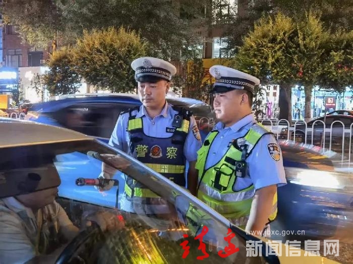 亮剑攻坚！靖边交警治安巡查宣防集中统一行动再出击