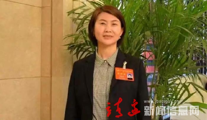 市人大代表柏春霞：加快补齐公共卫生服务短板！