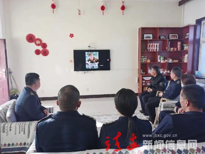 【学雷锋树新风】靖边南收费站：志愿服务见行动！