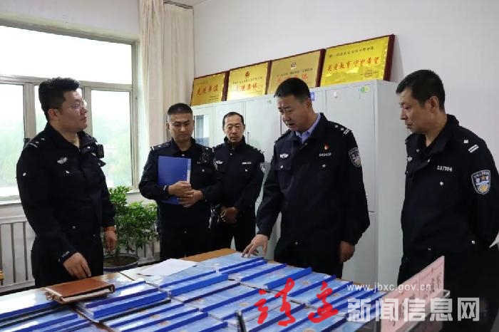 靖边交警：圆满完成“双节”假期道路交通安保工作任务