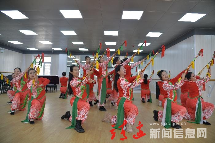 阜美靖边绽芳华