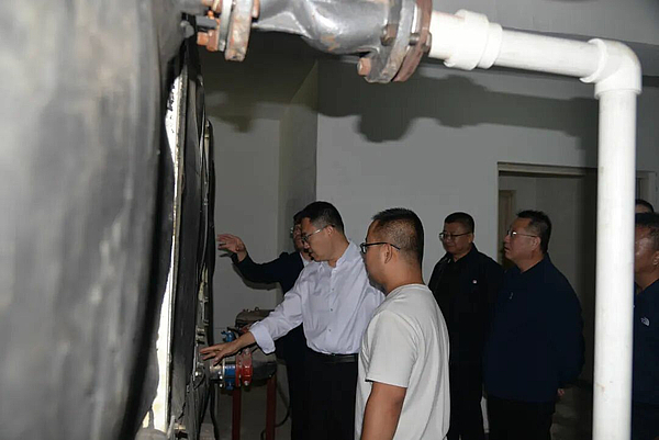 曹龙检查安全生产工作时强调：严格落实“四到”机制 确保隐患整改到位