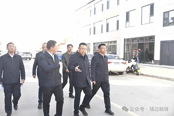 曹龙在城区环境综合整治第一片区督导工作