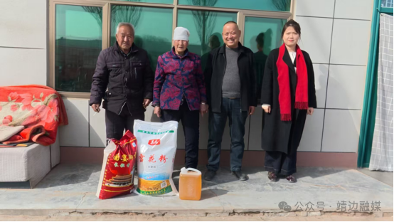 【新春走基层】靖边一企业为高龄乡亲送新春关怀