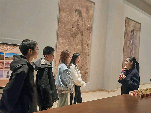 靖边：文明润心 文博护航