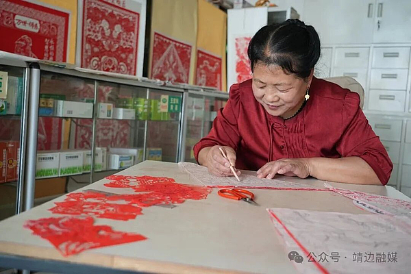 【靖善靖美 身边榜样】一纸裁出丹青韵 巧手剪出锦绣春